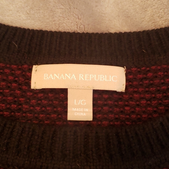 Sweater - Picture 2 of 4